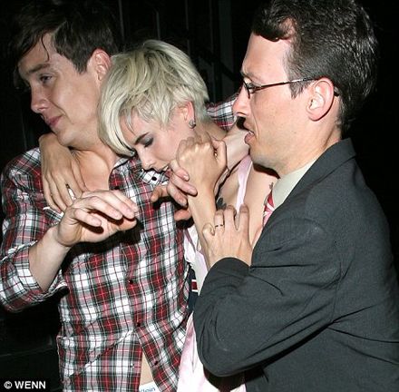 Time to go Agyness Messy Miss Deyn dragged out of club after fourth night