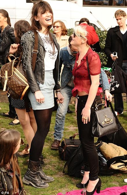 daisy lowe 25 daisy lowe 25