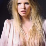 lara_stone_forplayb2