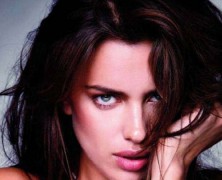 Irina Shayk Blings on Spanish Elle December 2011