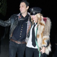 Kate Moss steps out to support husband Jamie Hince