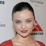 Miranda Kerr flies with Qantas
