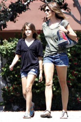 CCrawford_V_12mar12_big_b_320x480