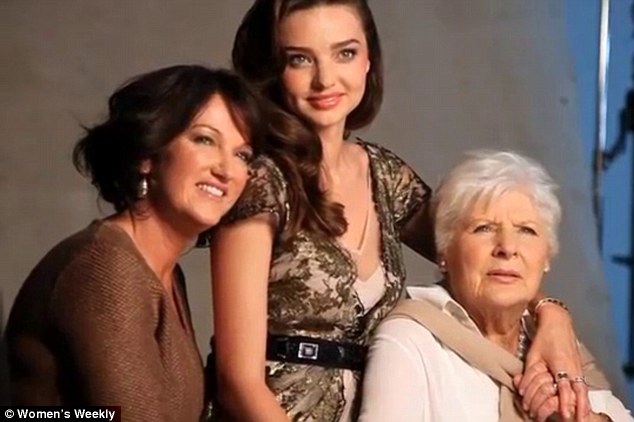 Family portrait shows whom Miranda Kerr got her beauty from