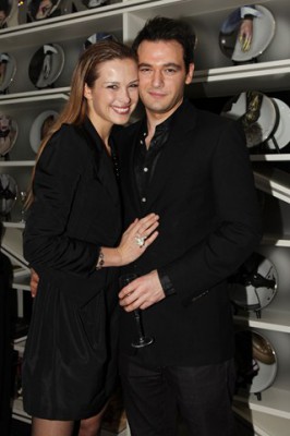 petra_nemcova_v_17feb11_venetia_b_320x480