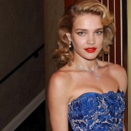 Natalia Vodianova brightens the Pop Art Ball in London in old Hollywood style!