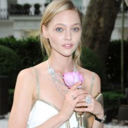 Sasha Pivovarova welcomes her baby on Mother’s Day!