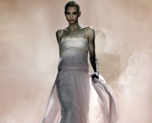Androginous model Andrej Pejic conquers bridal fashion week