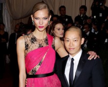 Karlie Kloss and Jason Wu team up for the 2012 AIDS Walk