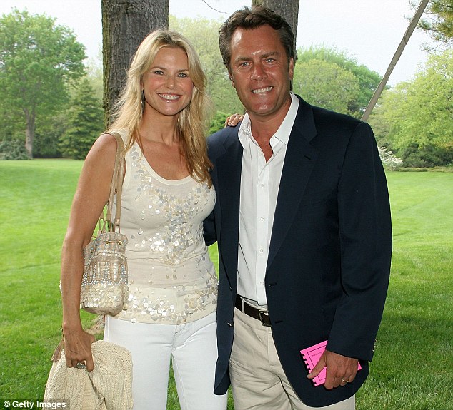 Christie Brinkley finally reaches settlement with ex-husband