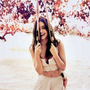 Miranda Kerr Debuts on British Vogue!
