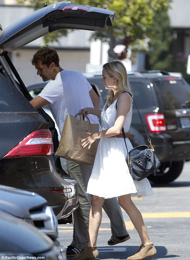 Joshua Jackson and Diane Kruger step-out for a lazy Sunday outing