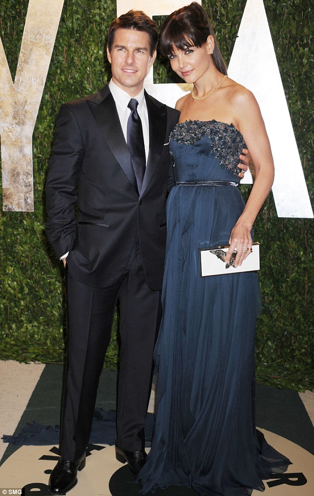 Tom Cruise and Katie Holmes are calling it quits