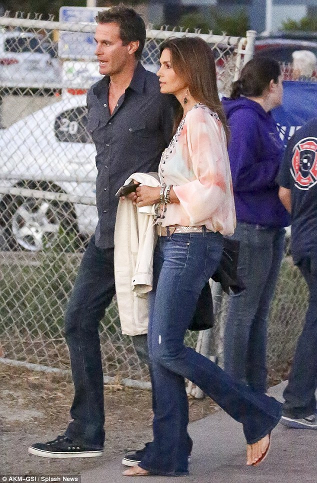 Cindy Crawford and Rande Gerber still very much in love