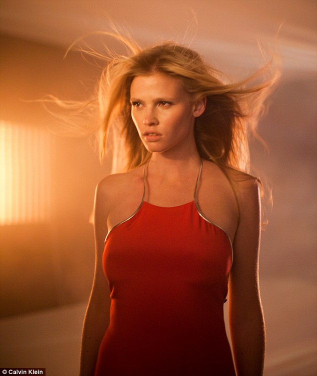 Lara Stone is the face of new Calvin Klein’s fragrance ad