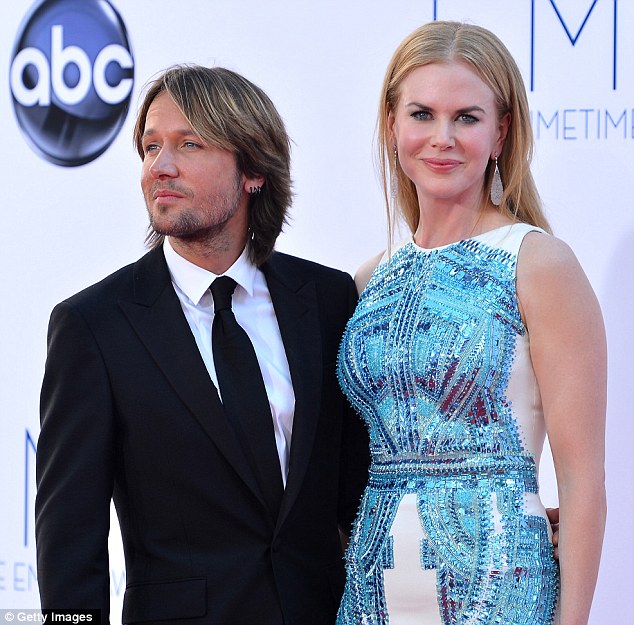 Style queens show their “glamour side” at the 64th Annual Emmy Awards in Los Angeles