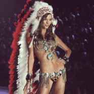 Victoria’s Secret apologises in wake of American Indian outfit faux pas