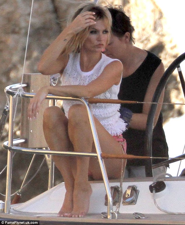 Kate Moss sizzles in “Bridget Bardot” style photoshoot