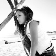 Dannielynn Birkhead models for GUESS kids