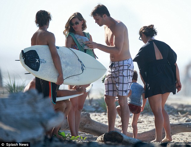 Gisele Bundchen is back flaunting her beach body