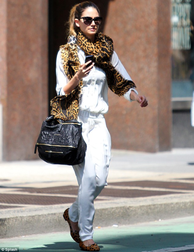 article-0-19552985000005DC-787_634x823