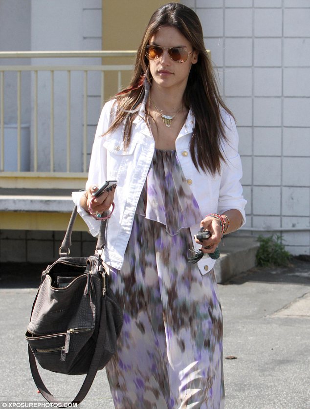 Alessandra Ambrosio and the Bohemian look
