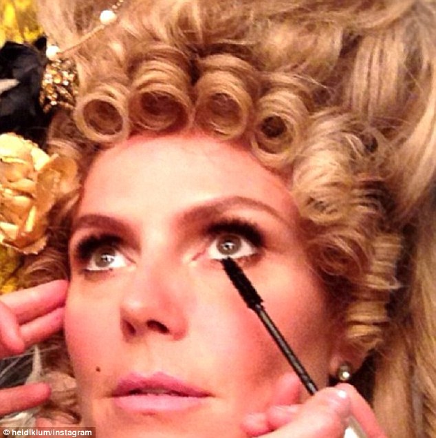 article-0-1ABC3523000005DC-812_634x636