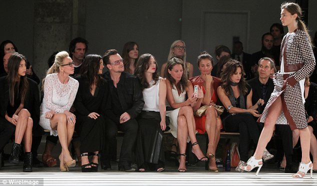 article-2415746-1BB4D33A000005DC-898_634x372