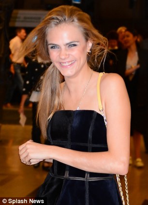 Is Cara Delevingne two-timing Harry Styles?