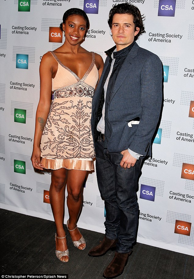 article-2510353-197F499400000578-595_634x912