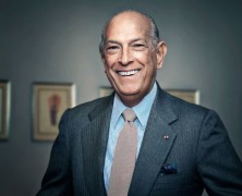 Oscar De La Renta, Legendary Designer, Dies at 82
