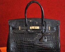 Jane Birkin Asks Hermes To Remove Her Name From Handbag