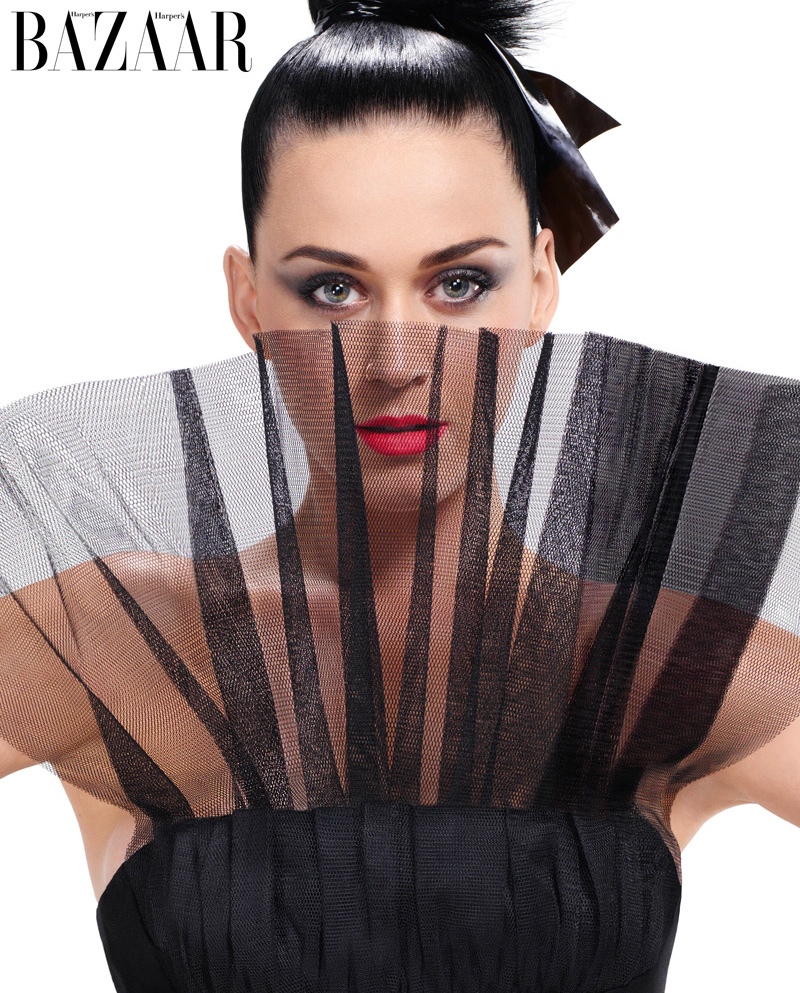 Katy-Perry-Harpers-Bazaar-September-2015-Cover-Photoshoot03