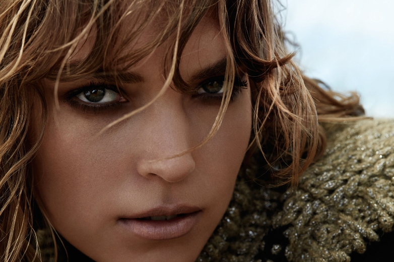 Arizona Muse Elle Uk Nov 2015