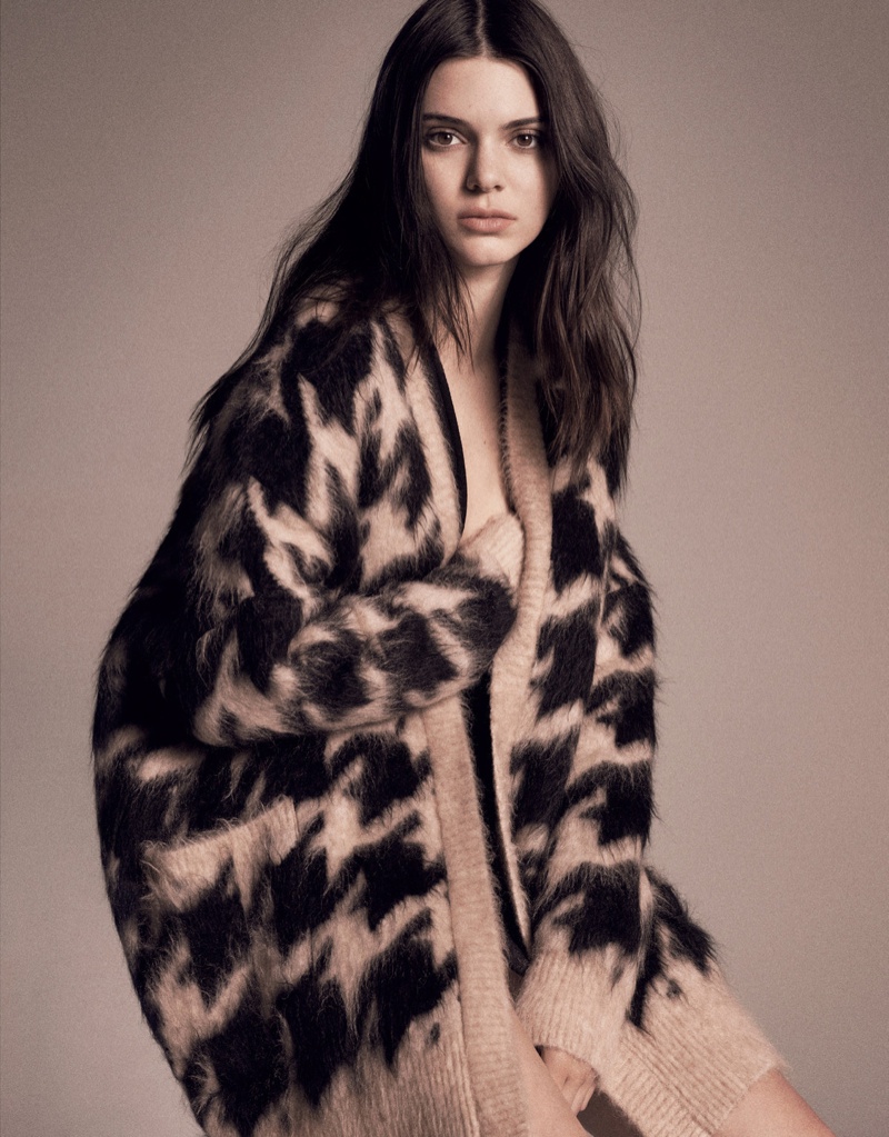 Kendall-Jenner-Vogue-Japan-November-2015-Editorial08