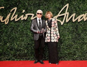 151124142100-british-fashion-awards-2015-anna-wintour-karl-lagerfeld-super-169
