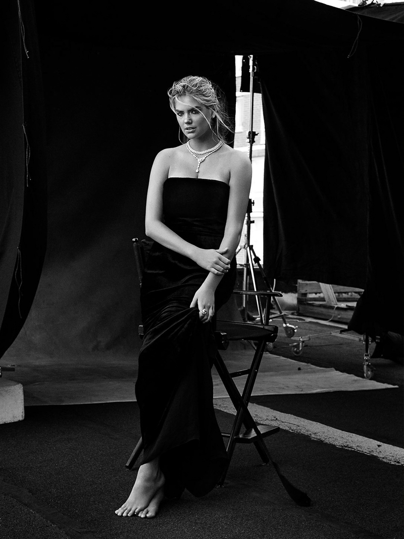 Kate-Upton-by-Victor-Demarchelier-6