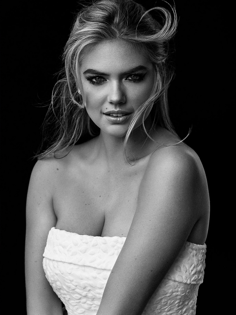 Kate-Upton-by-Victor-Demarchelier-9