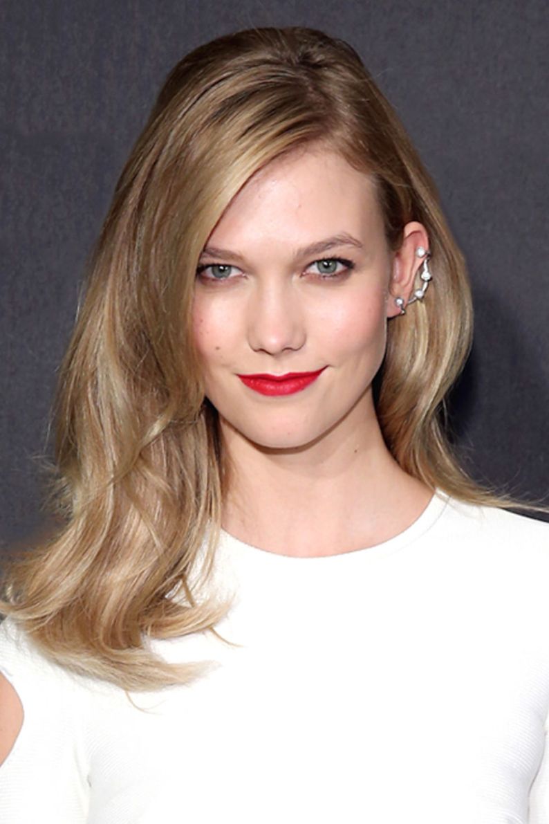 elle_12daysofpartybeauty_karlie