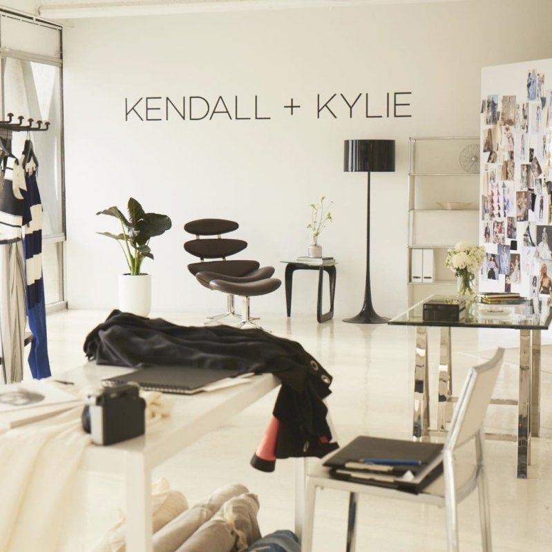 Kendall-Kylie-Clothing-Line3