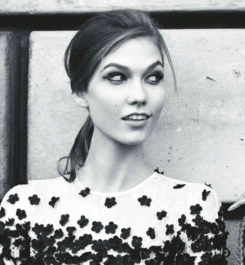 vogue-uk-may-2012-karlie-kloss-09