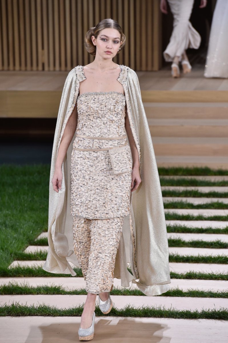 Chanel-Couture-Spring-2016- Gigi-Hadid