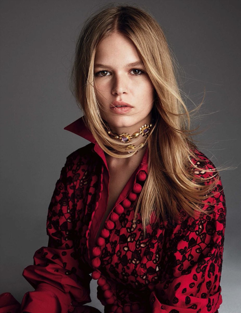 anna-ewers-by-patrick-demarchelier-for-vogue-germany-march-2016-1