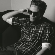 Karl Lagerfeld photographed Robert Pattinson for Dior Homme