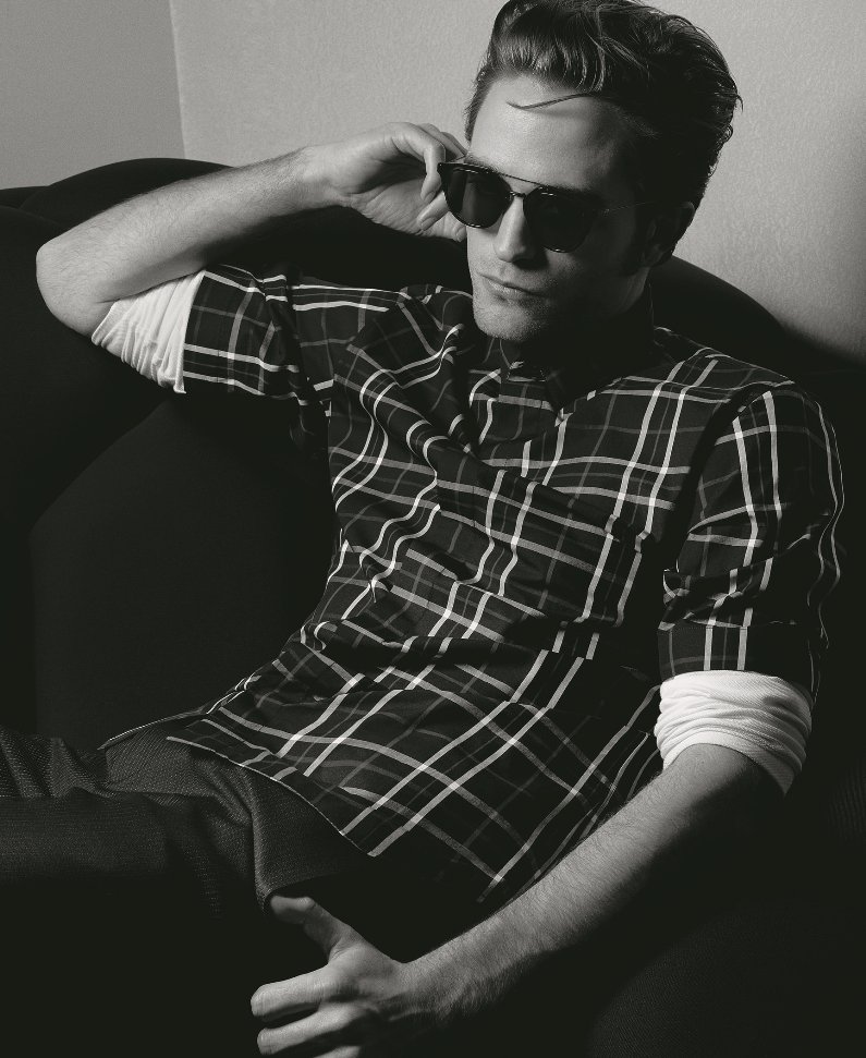 Robert-Pattinson-Dior-Ads