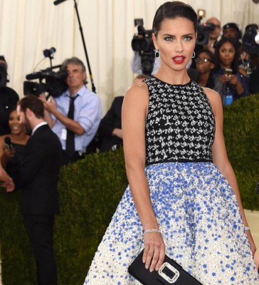 Alessandra Ambrosio MET gala 2016