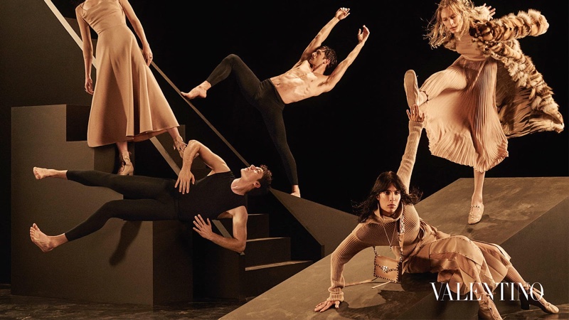 Valentino-Fall-Winter-2016-Campaign06