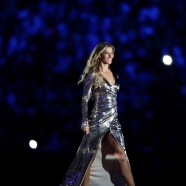 Gisele Bundchen Dazzles at Olympic opening