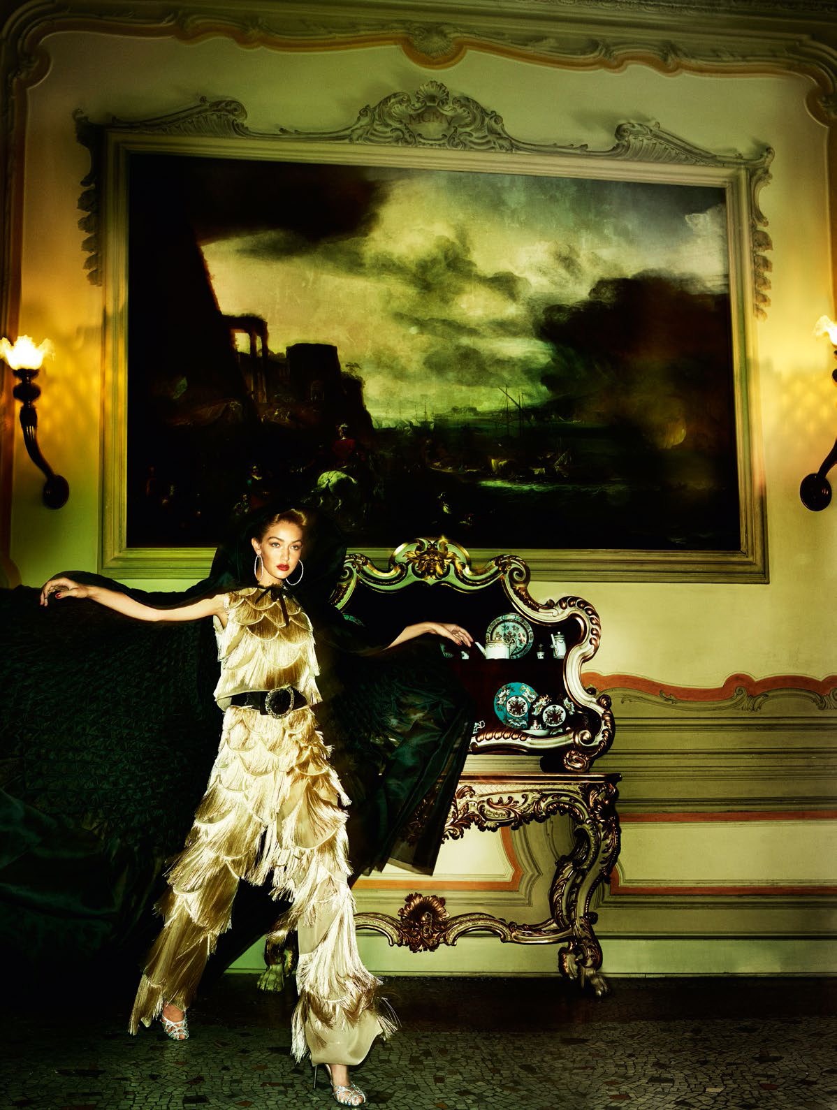 Gigi-Hadid-by-Mario-Testino-for-Vogue-Paris-November-2016