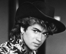 Supermodels pay tribute to George Michael